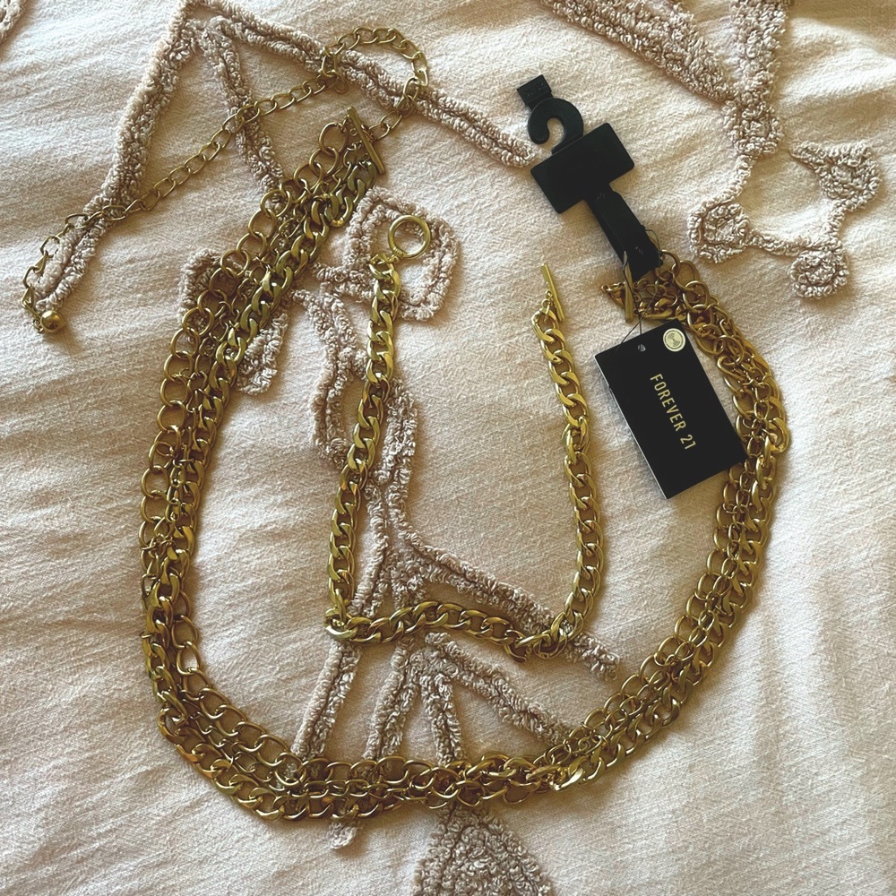 NWT Chain Belt and Chain Necklace Gold Tone